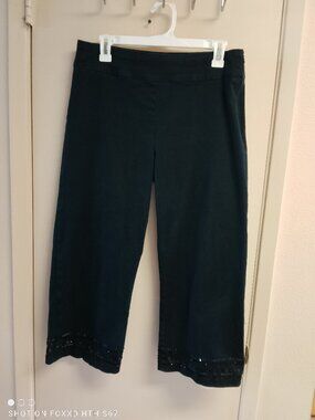 Women's Faith Resort Wear Black Capri Pants Fancy Hem size large